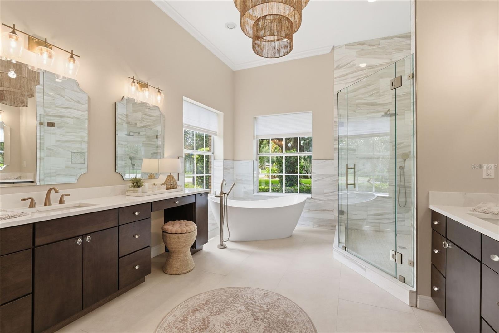 Image 49 of 83 For 18701 Pepper Pike