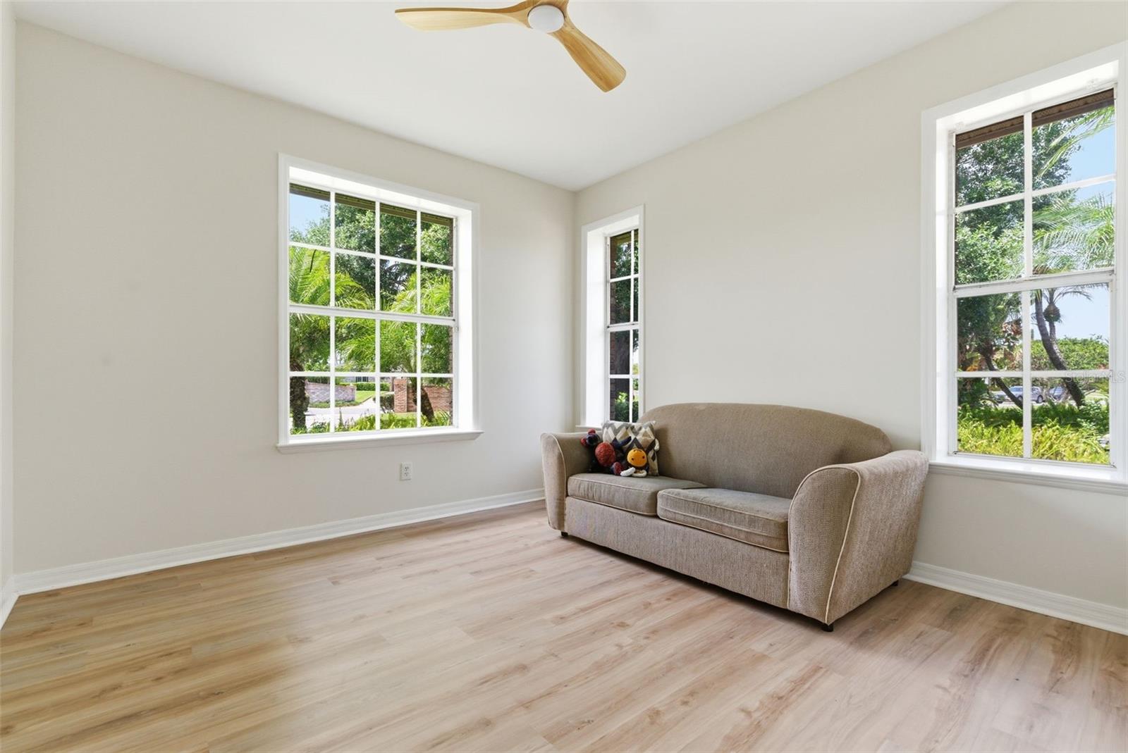 Image 72 of 83 For 18701 Pepper Pike