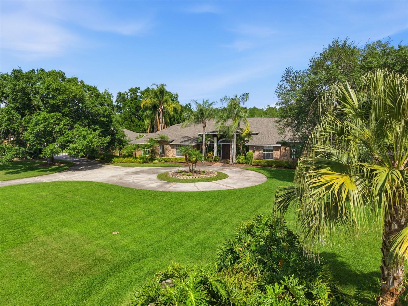 Image 8 of 83 For 18701 Pepper Pike