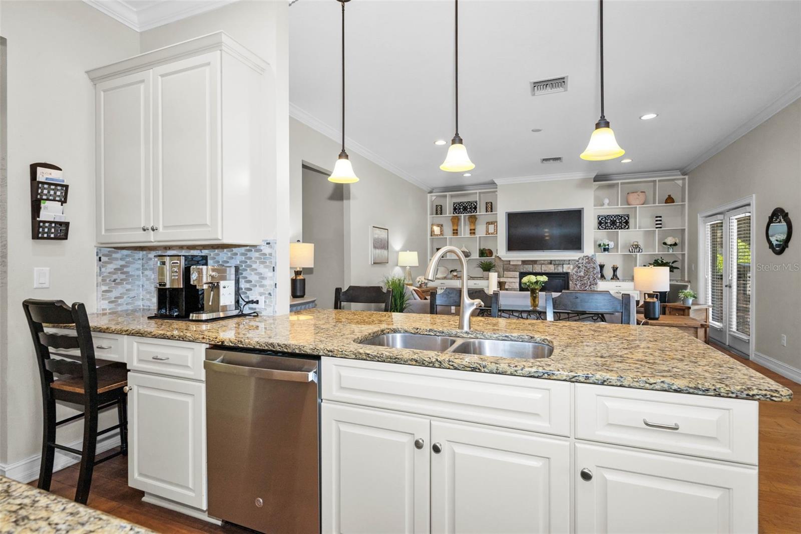 Image 15 of 57 For 14915 Smitter Reserve Drive