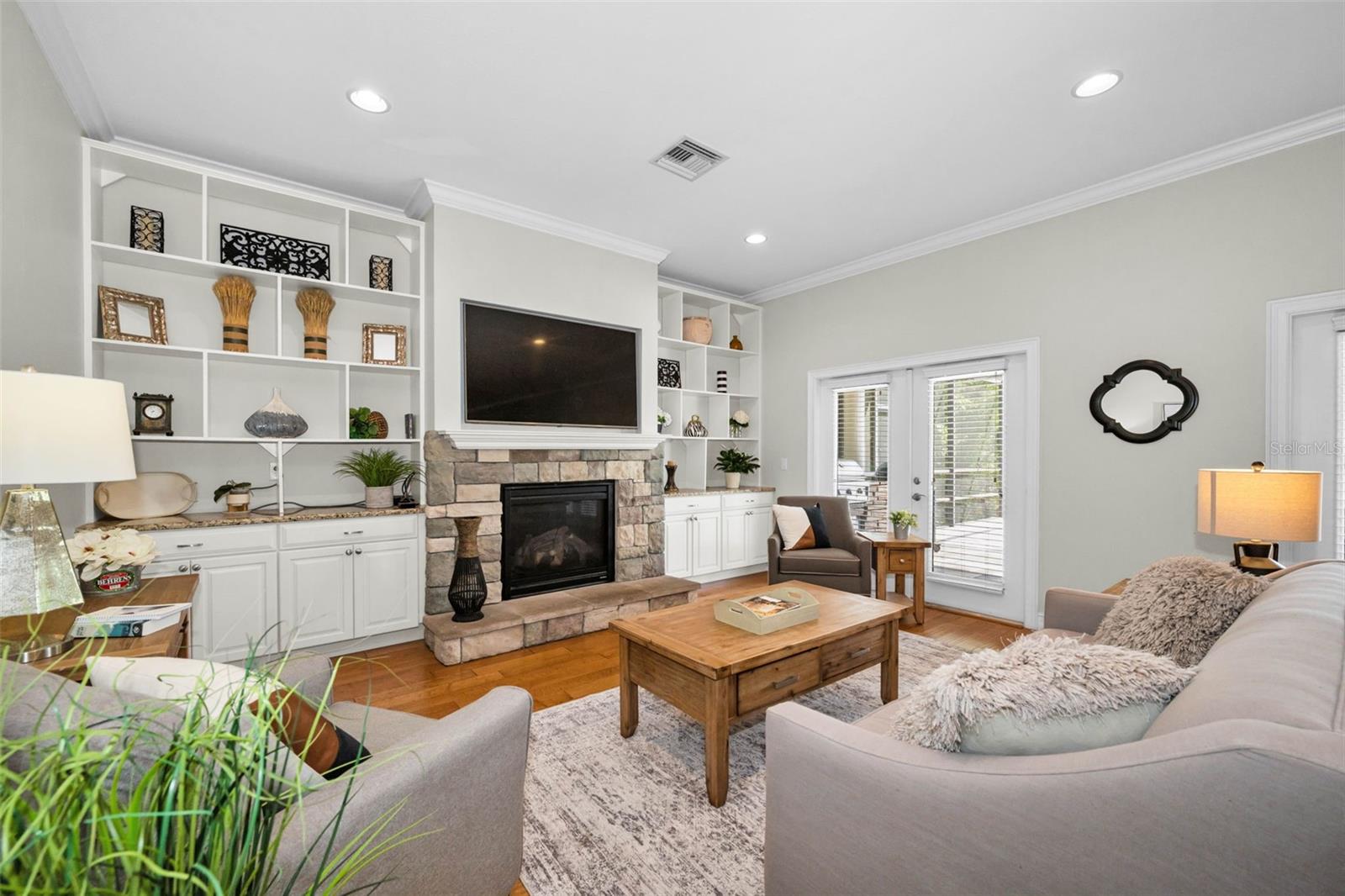 Image 19 of 57 For 14915 Smitter Reserve Drive