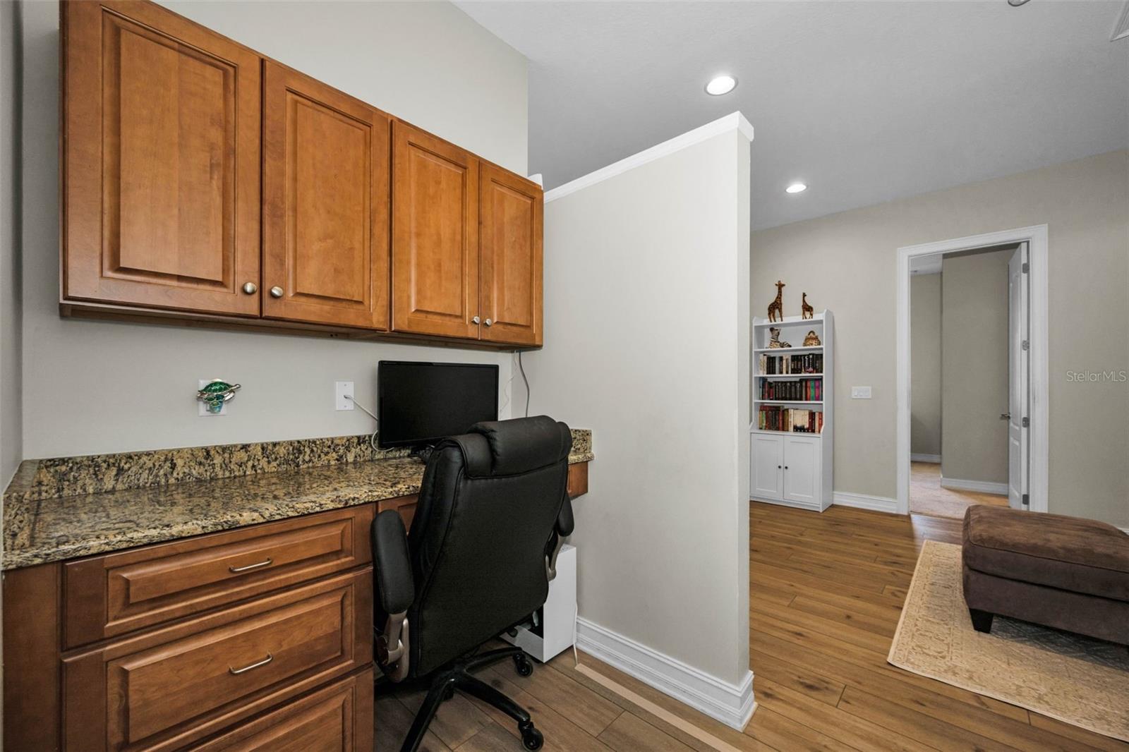 Image 32 of 57 For 14915 Smitter Reserve Drive