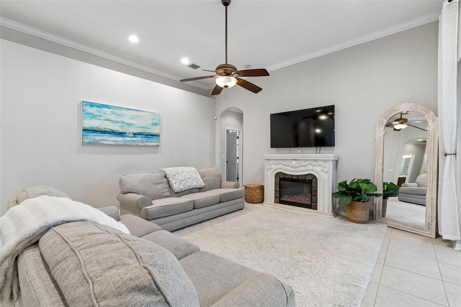 Image 39 of 93 For 19413 Sweet Grass Way