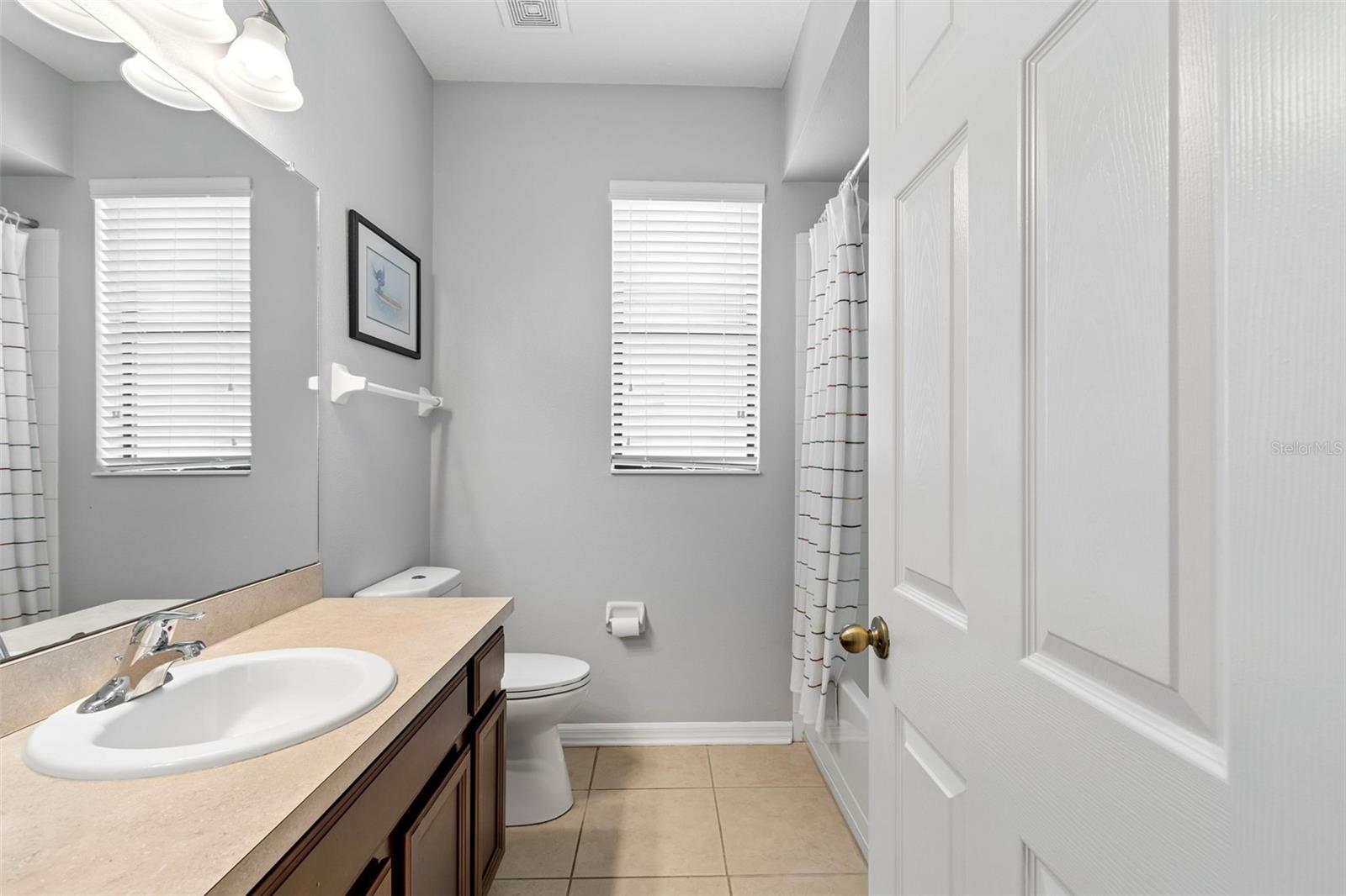 Image 46 of 93 For 19413 Sweet Grass Way