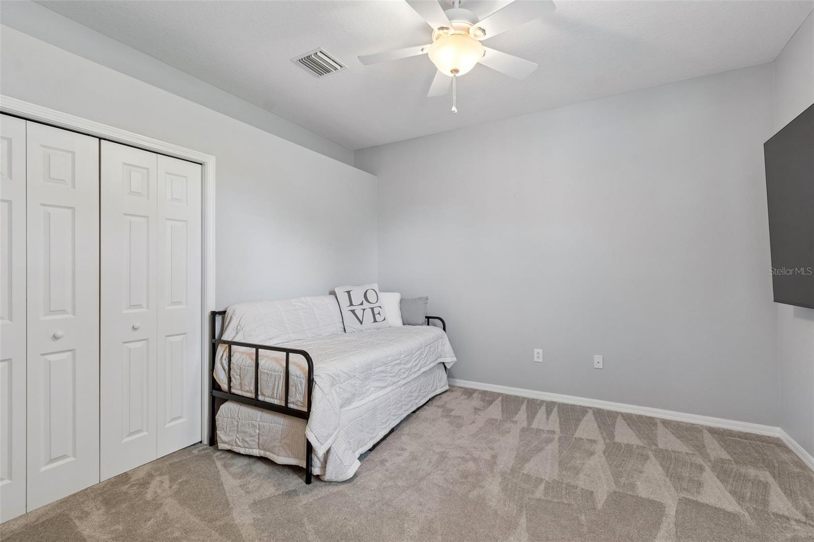 Image 50 of 93 For 19413 Sweet Grass Way