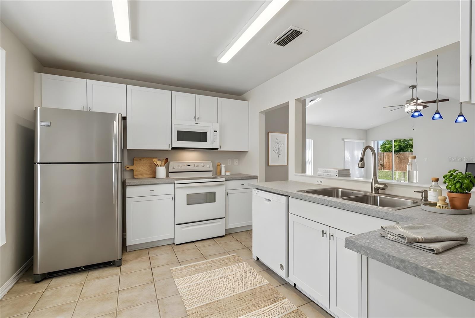 Image 10 of 40 For 1706 Erin Brooke Drive