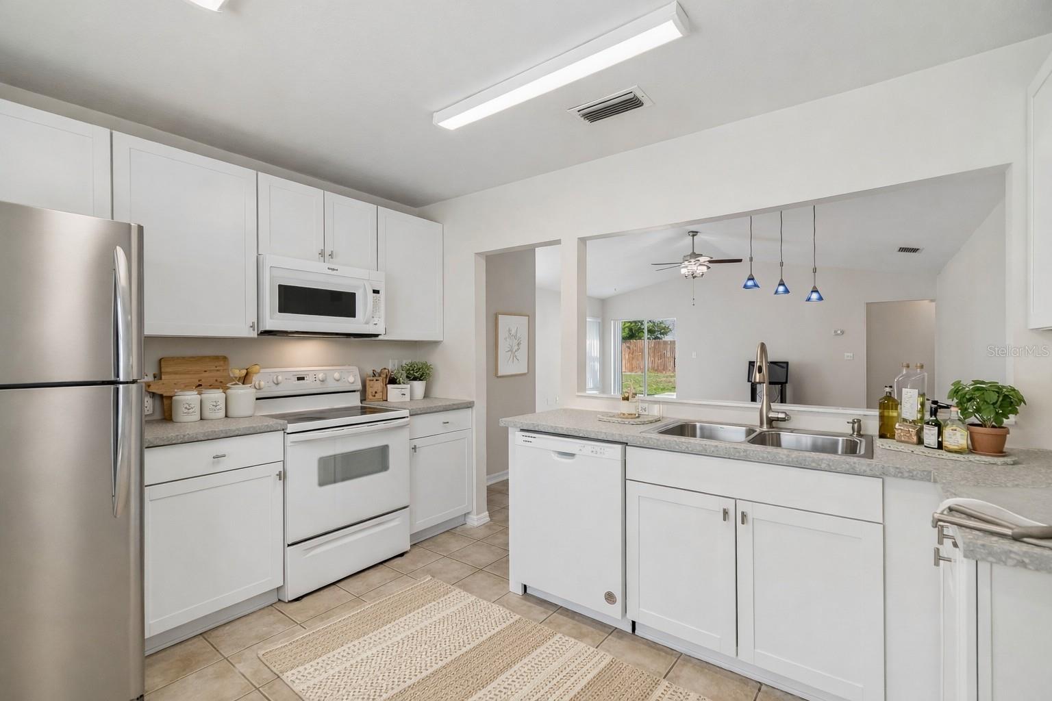 Image 12 of 40 For 1706 Erin Brooke Drive