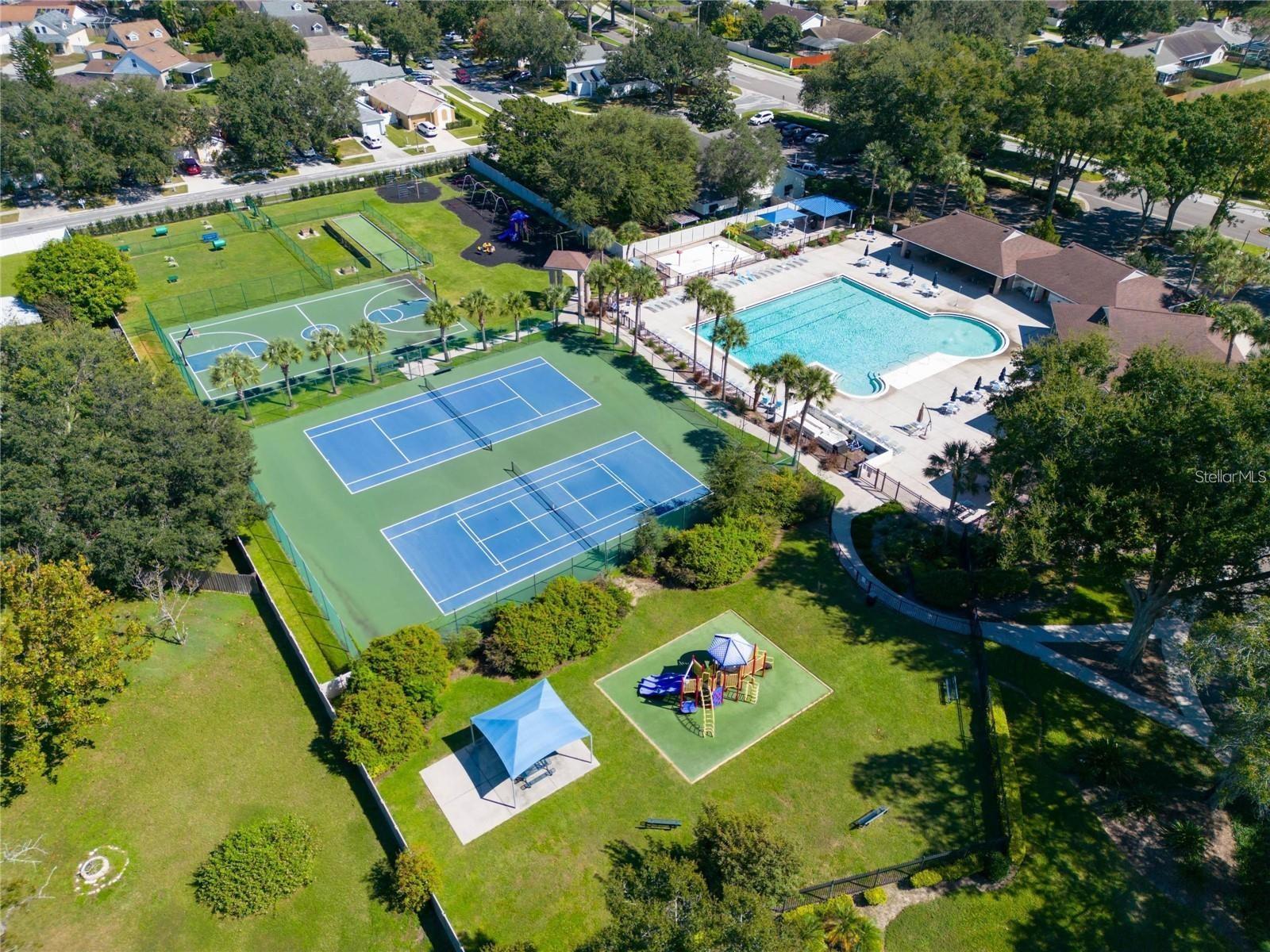 Image 33 of 40 For 1706 Erin Brooke Drive