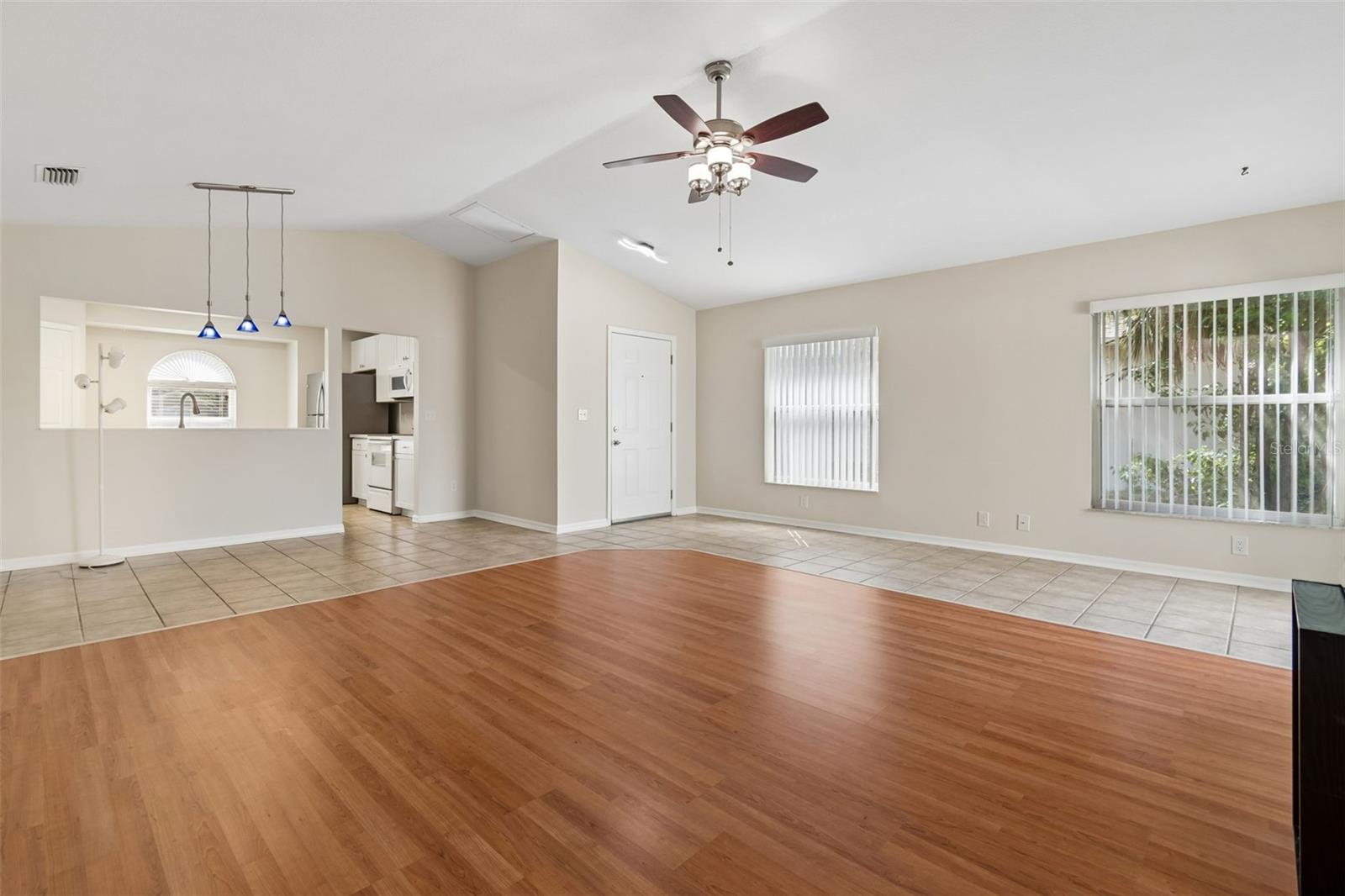 Image 7 of 40 For 1706 Erin Brooke Drive