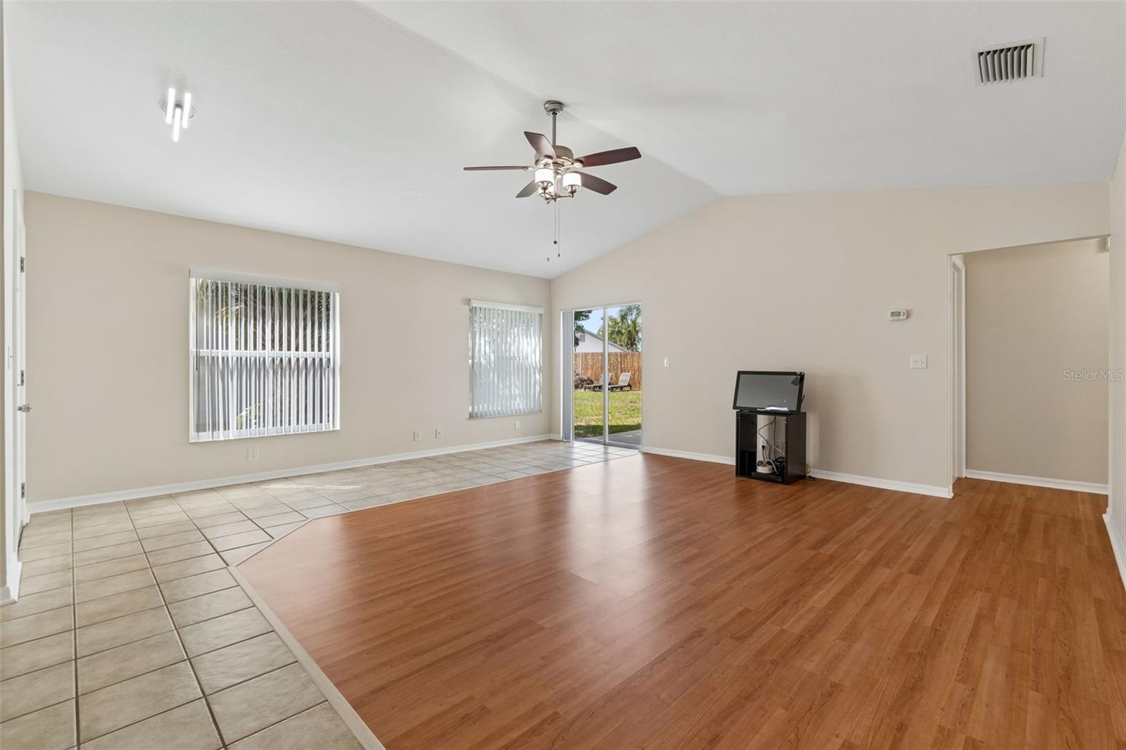 Image 8 of 40 For 1706 Erin Brooke Drive