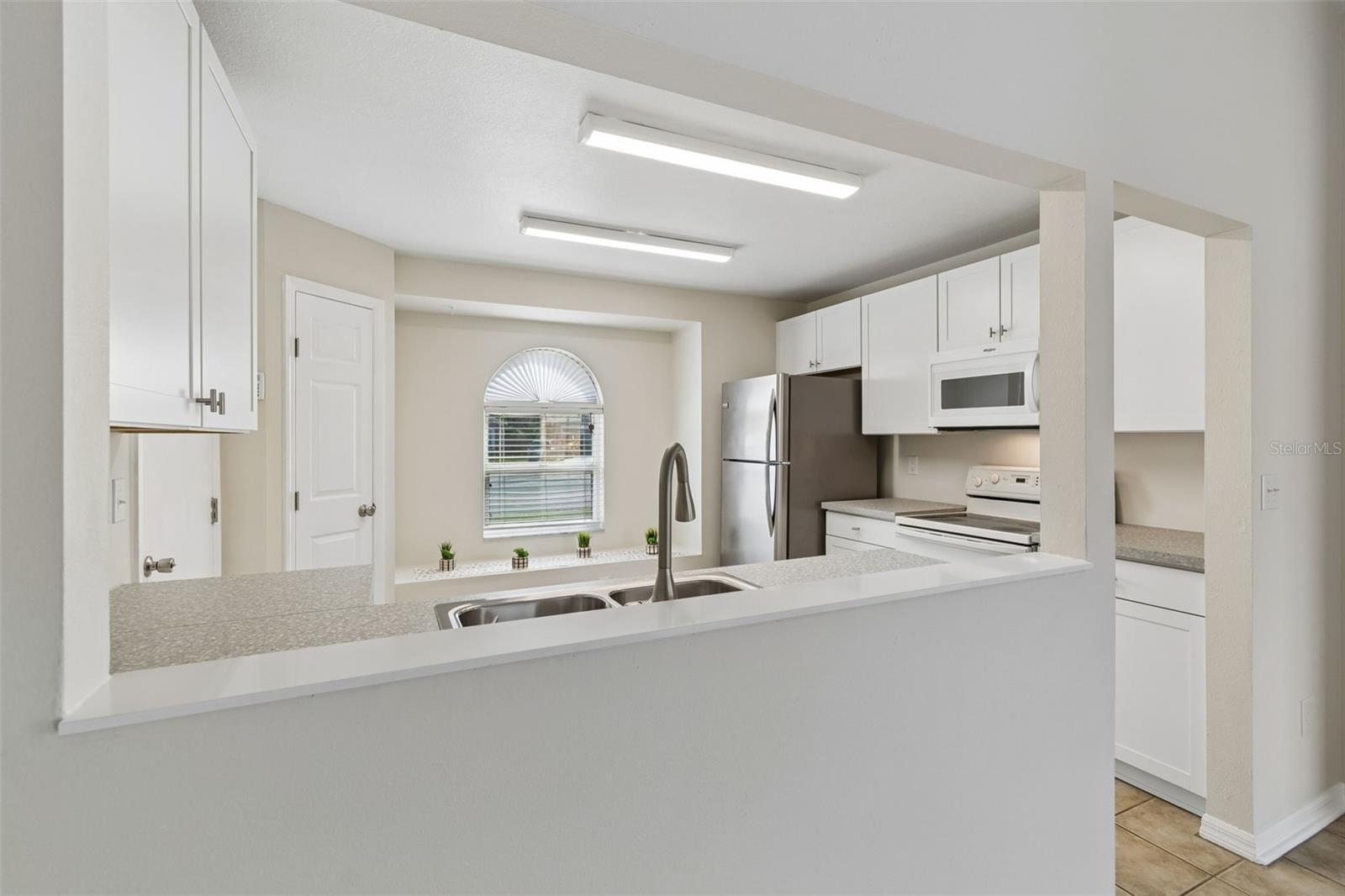 Image 9 of 40 For 1706 Erin Brooke Drive