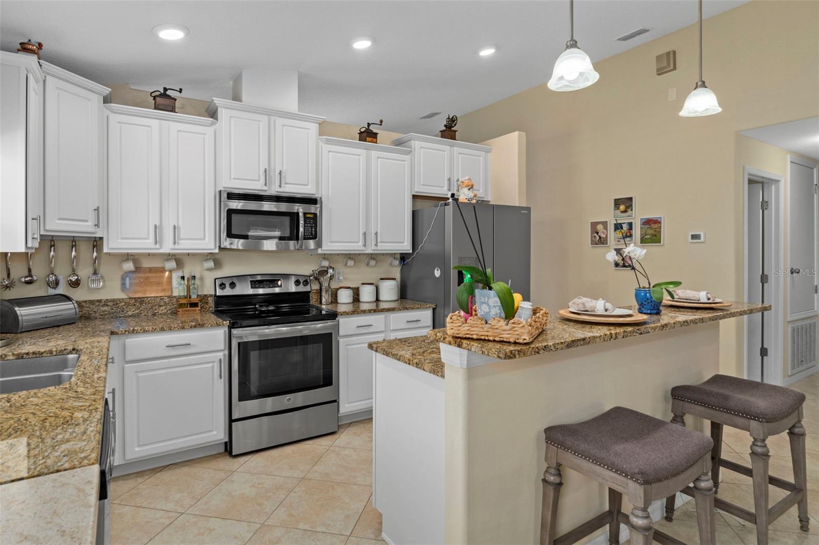 Image 14 of 36 For 18334 Waydale Loop