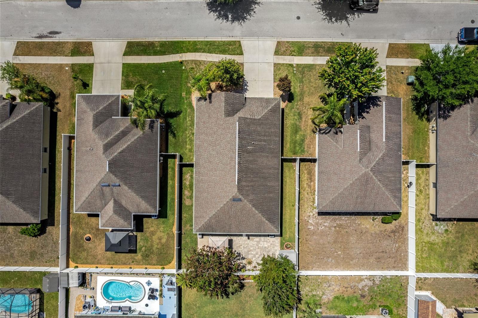 Image 4 of 36 For 18334 Waydale Loop