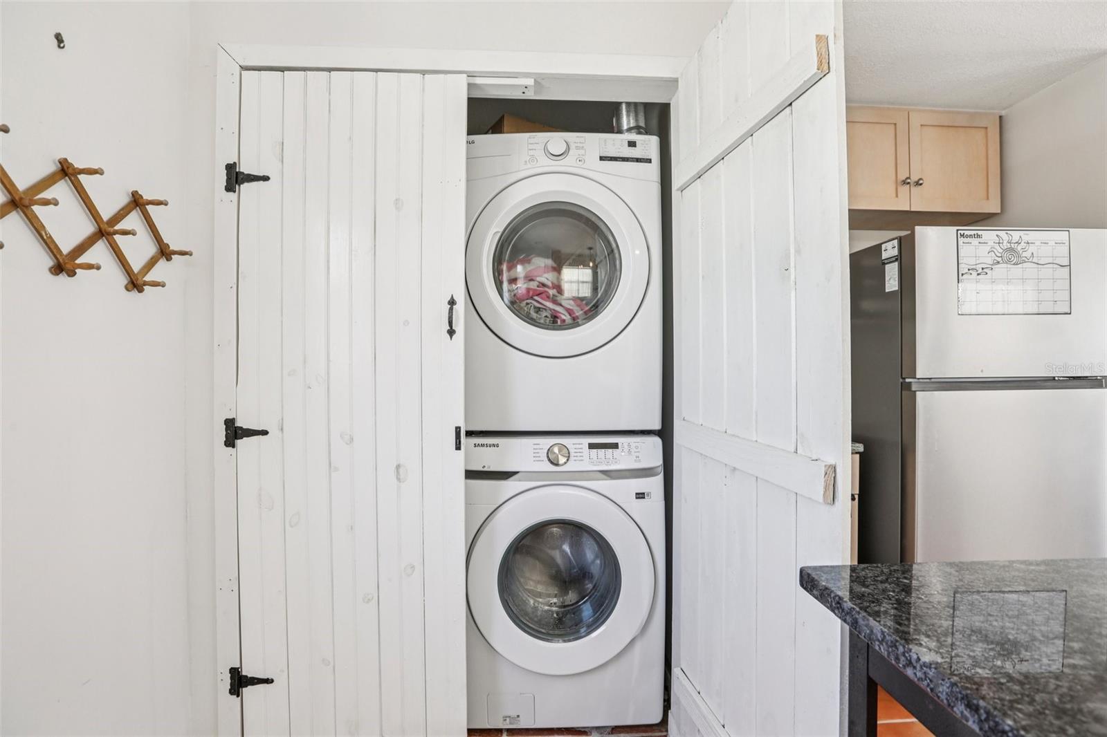 Image 17 of 32 For 23 80th Avenue