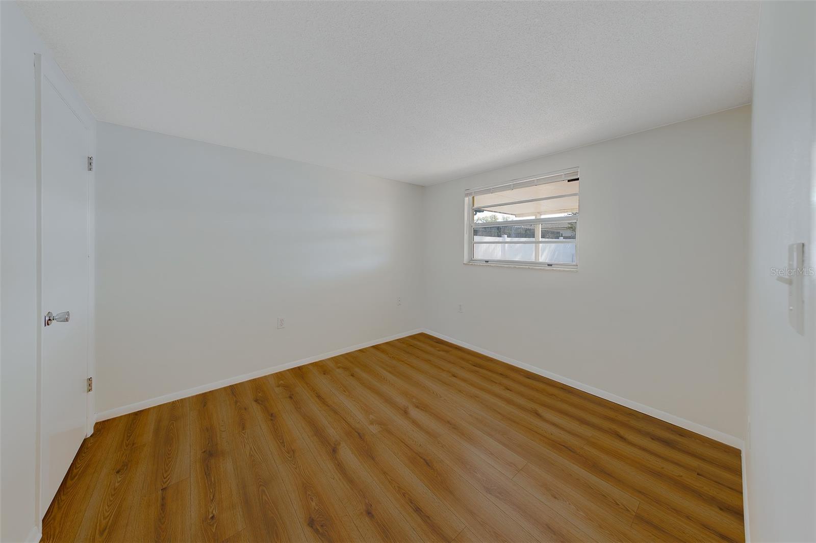 Image 16 of 27 For 9830 Rainbow Lane