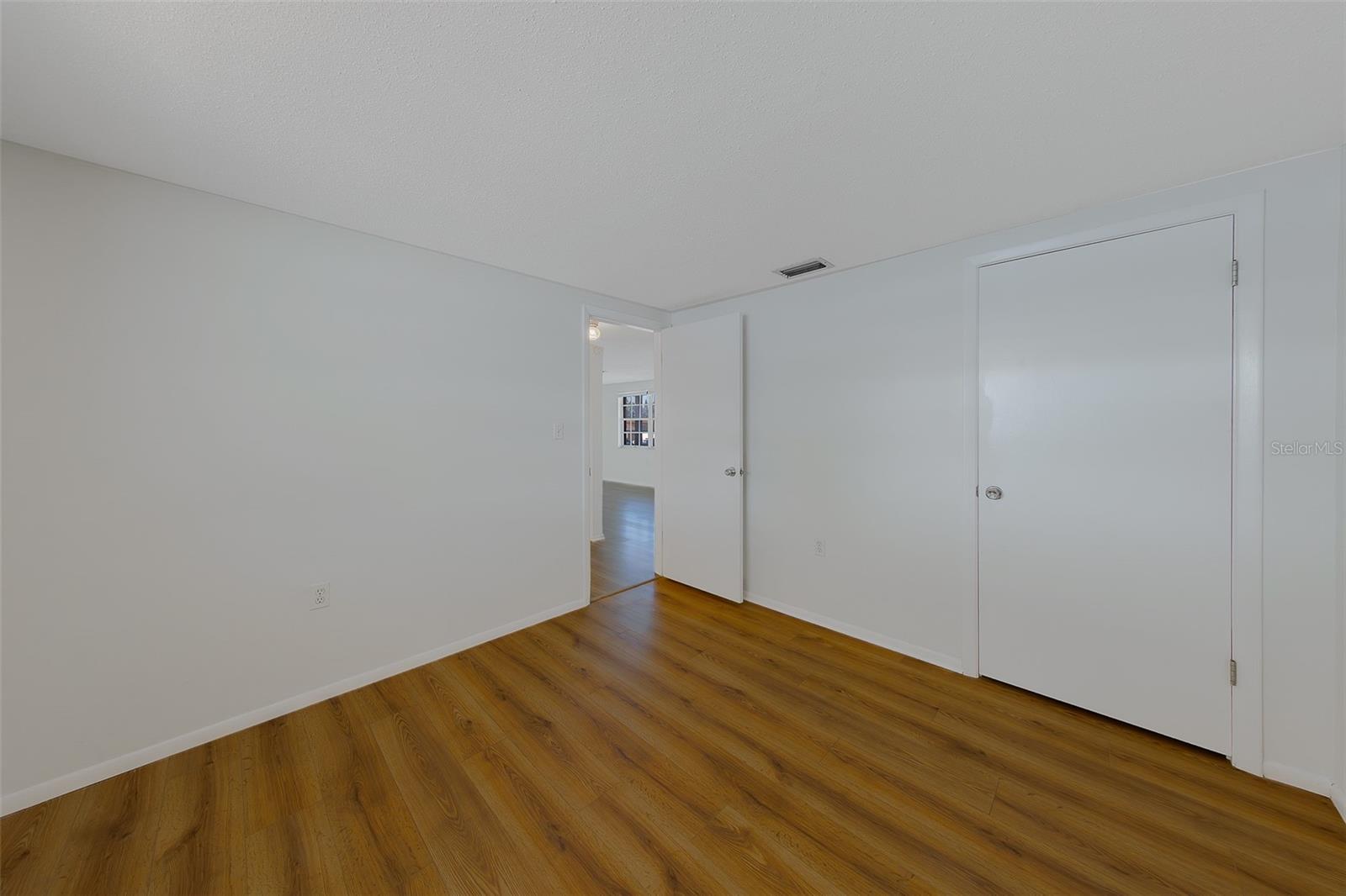 Image 17 of 27 For 9830 Rainbow Lane