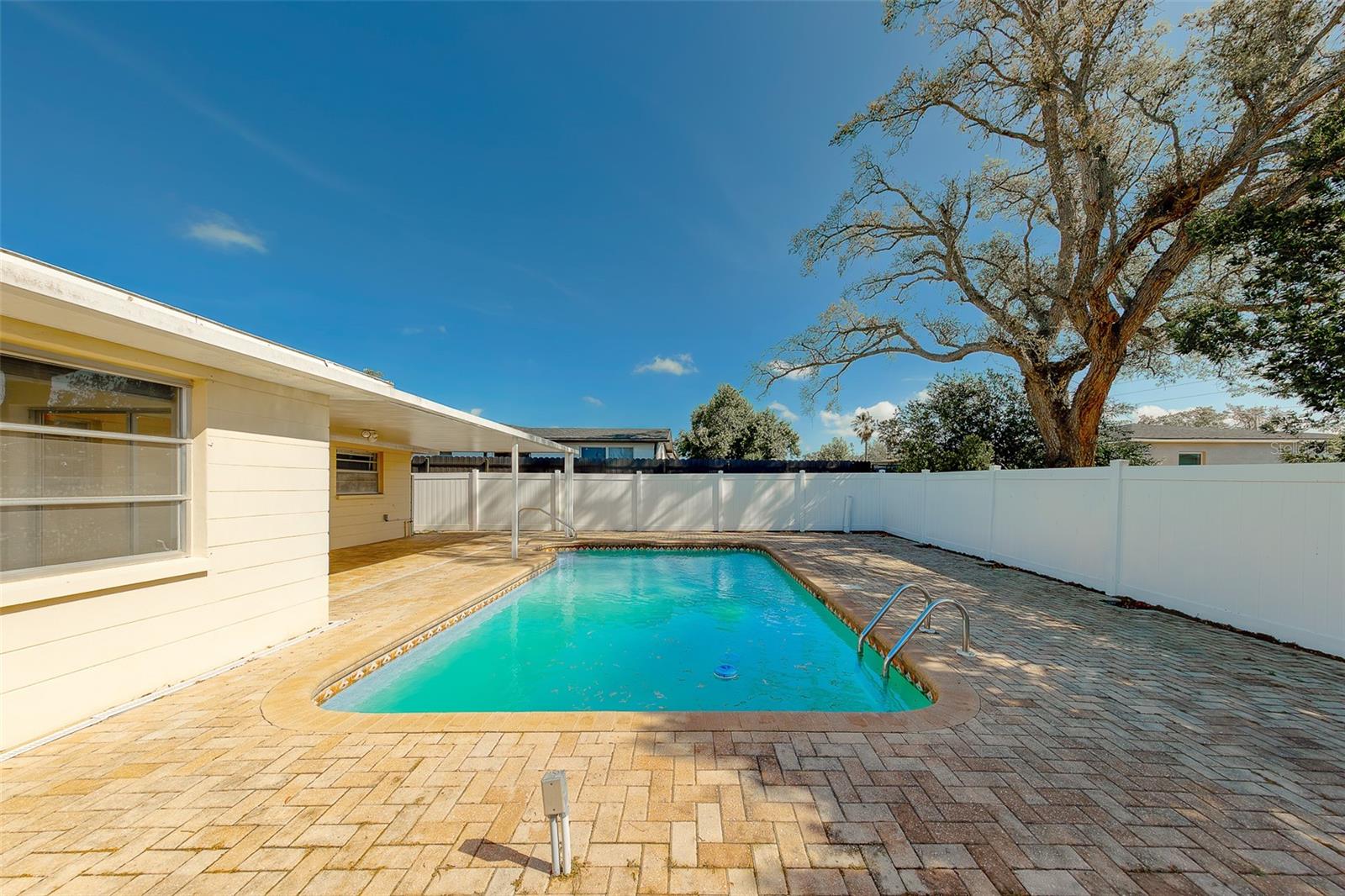 Image 3 of 27 For 9830 Rainbow Lane