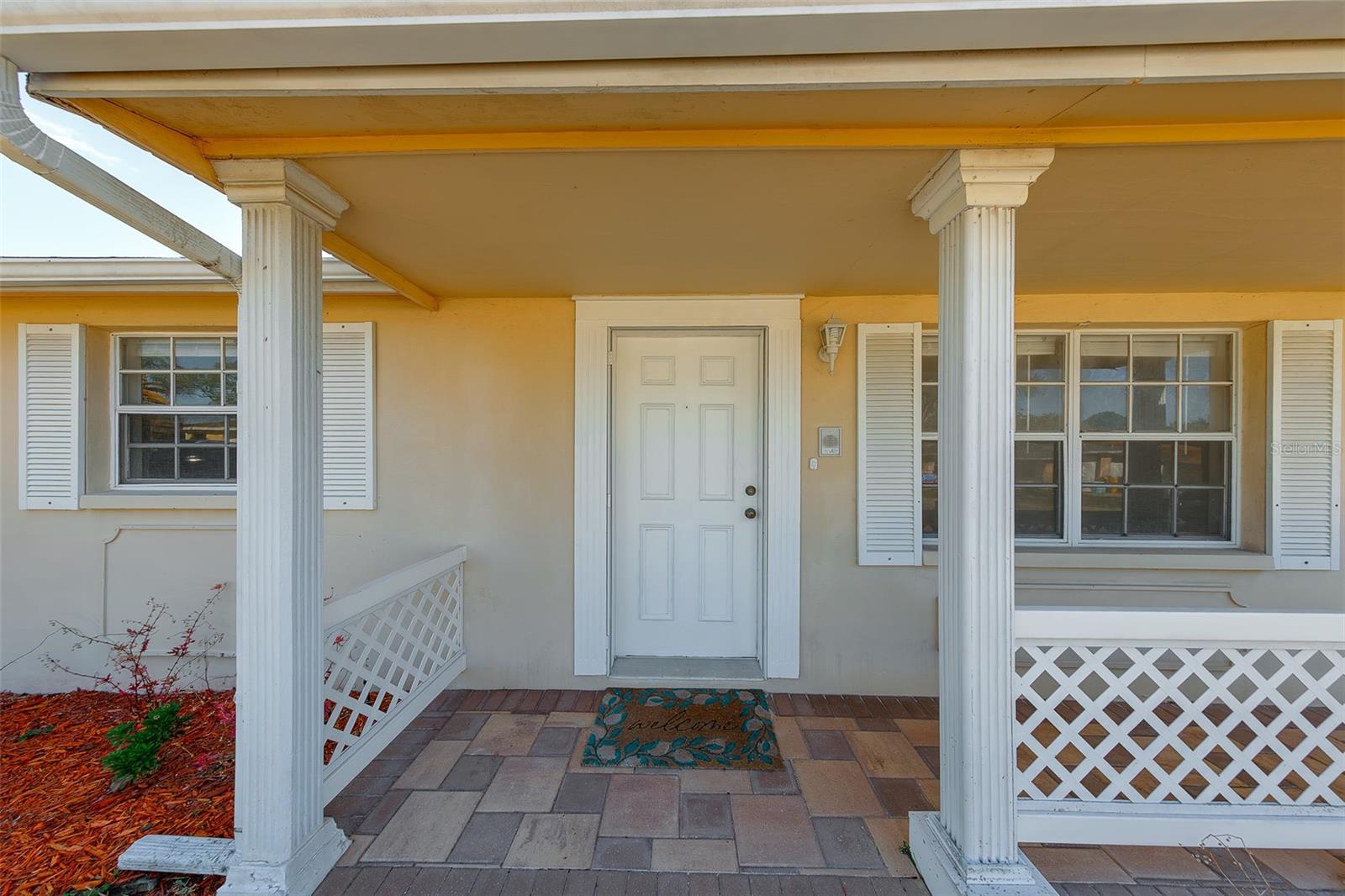 Image 4 of 27 For 9830 Rainbow Lane