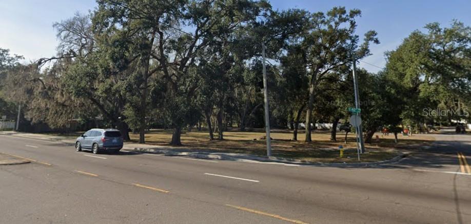 Image 4 of 5 For 7411 Hutton Place