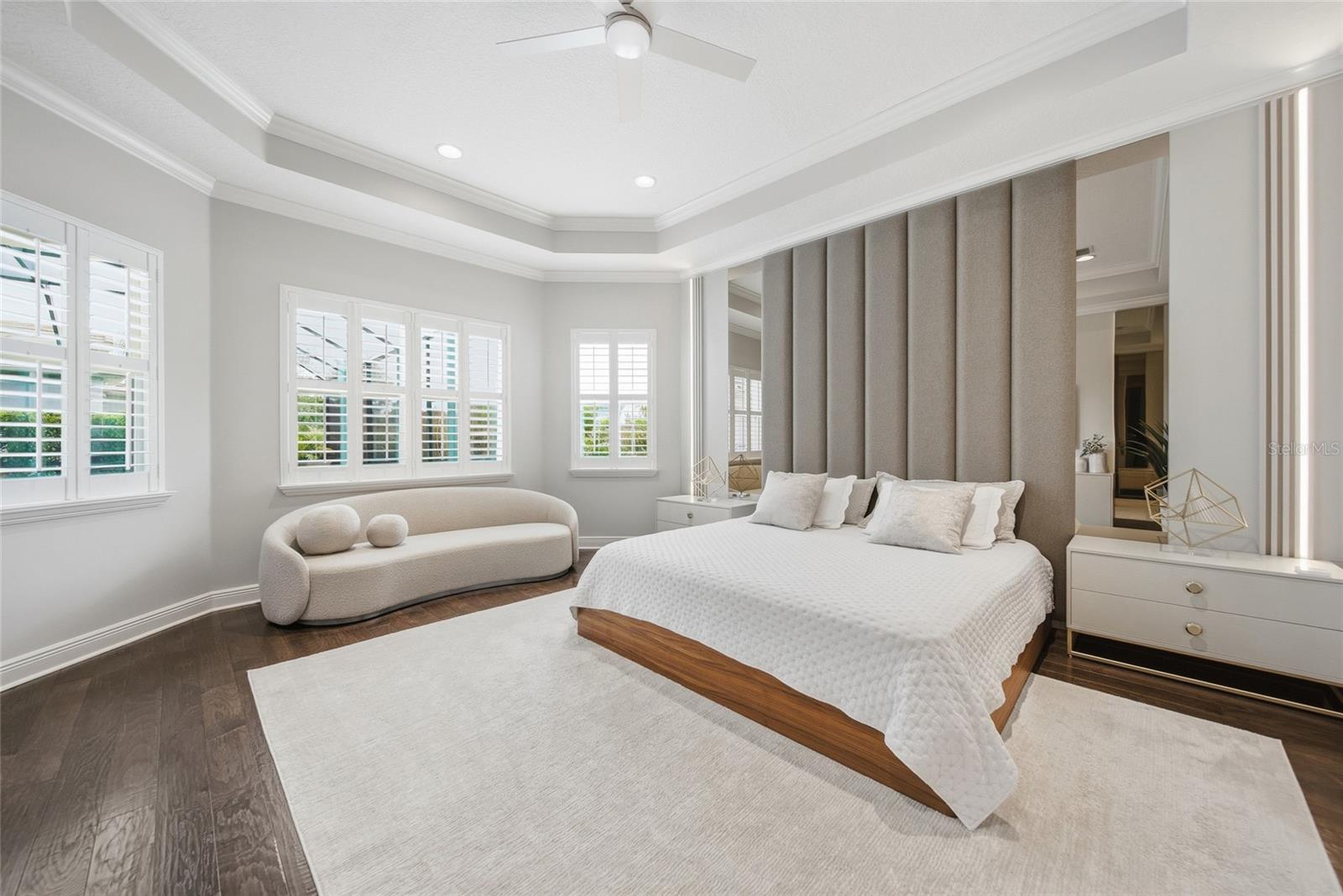 Image 35 of 100 For 2420 Coco Palm Circle