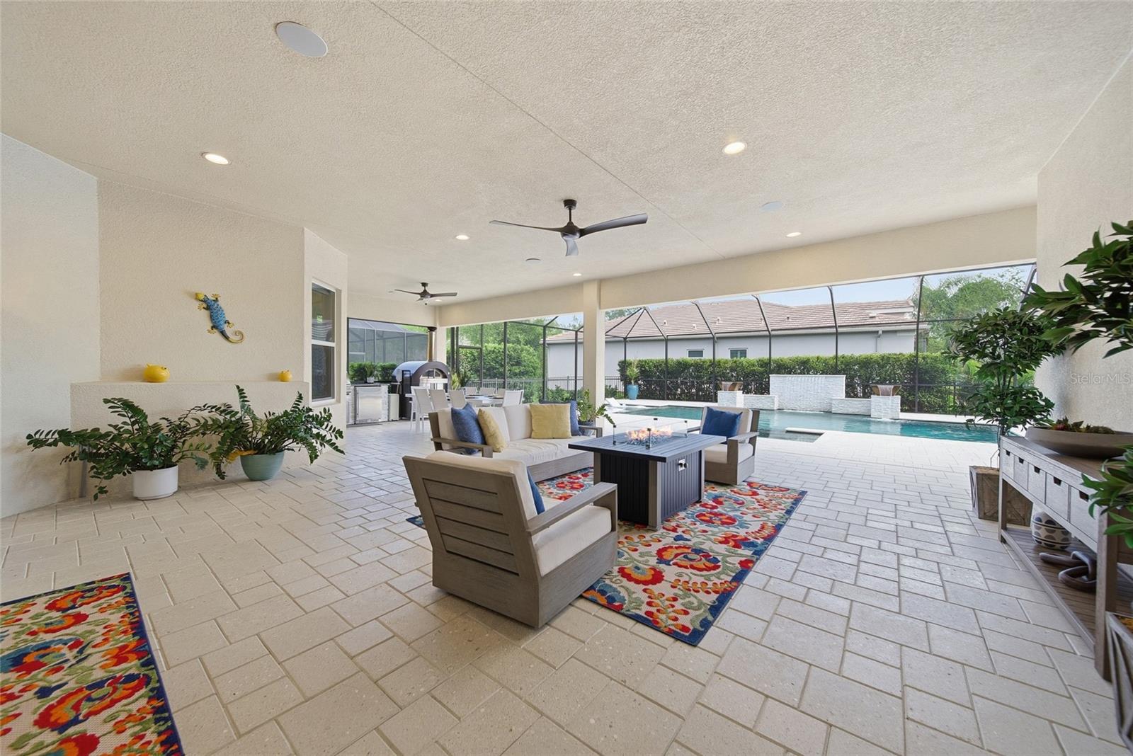 Image 59 of 100 For 2420 Coco Palm Circle