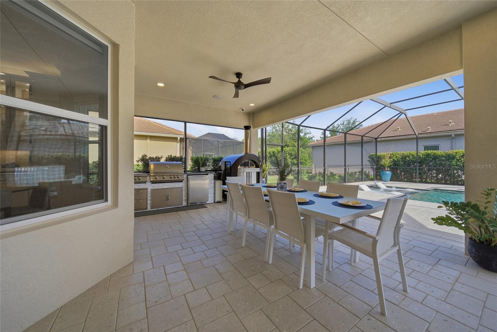 Image 62 of 100 For 2420 Coco Palm Circle