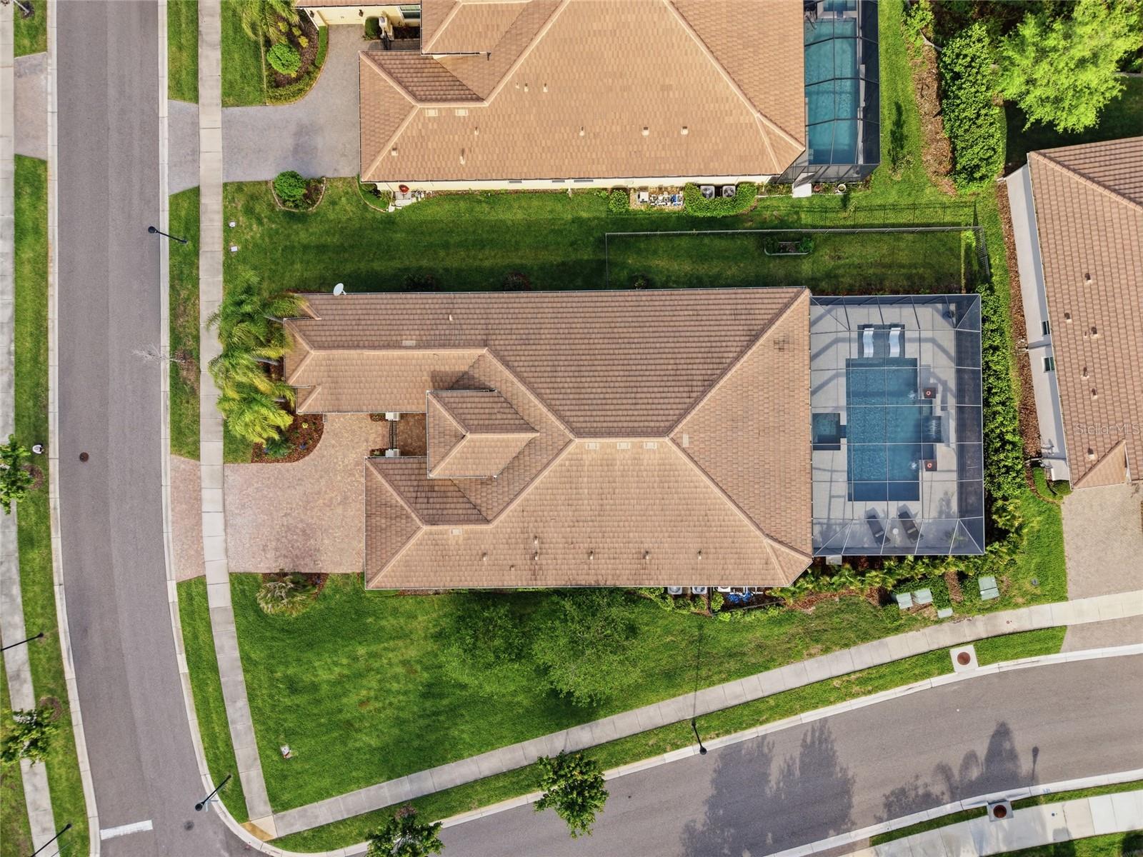 Image 75 of 100 For 2420 Coco Palm Circle