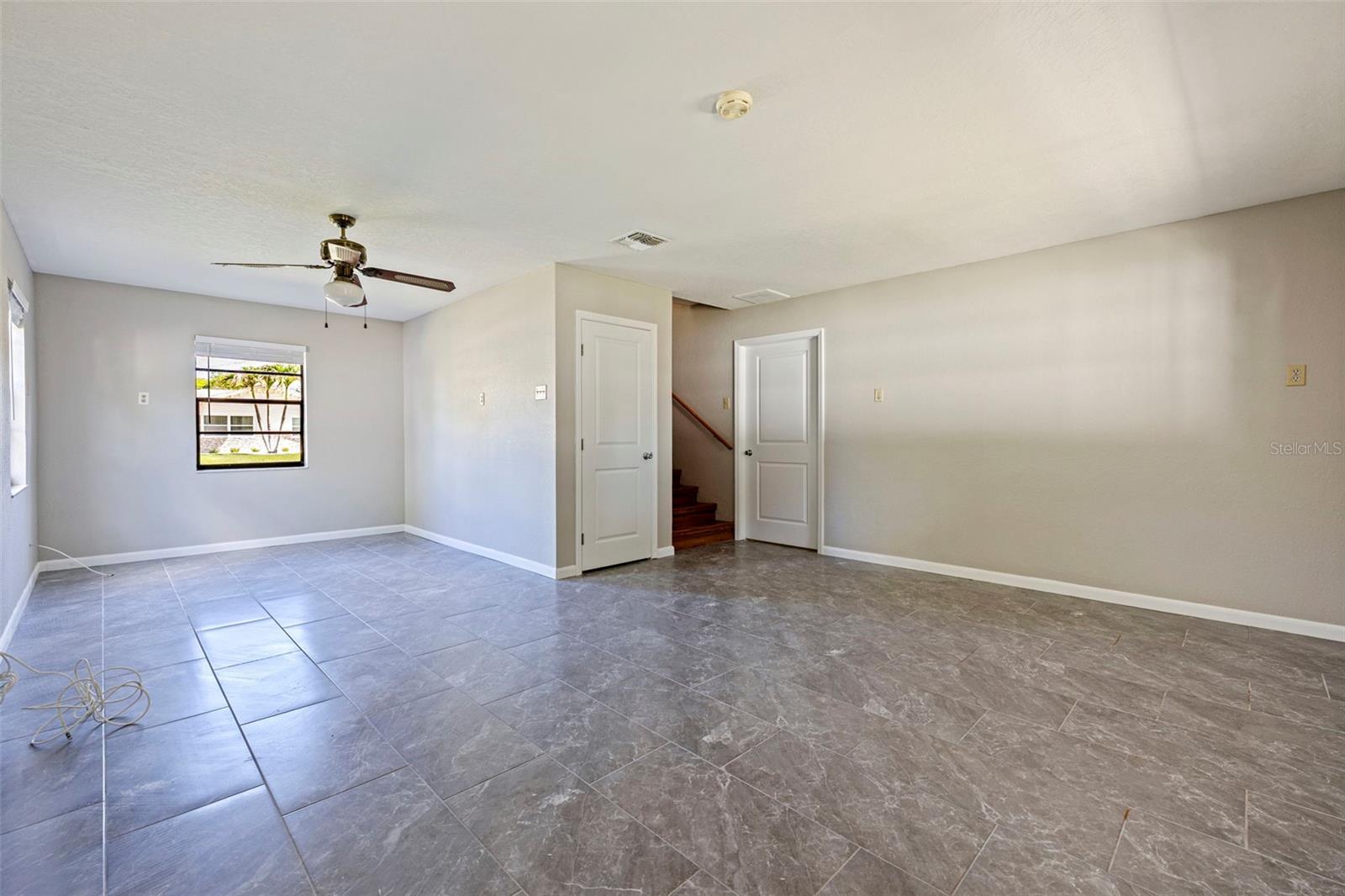 Image 29 of 43 For 334 Crosswinds Drive