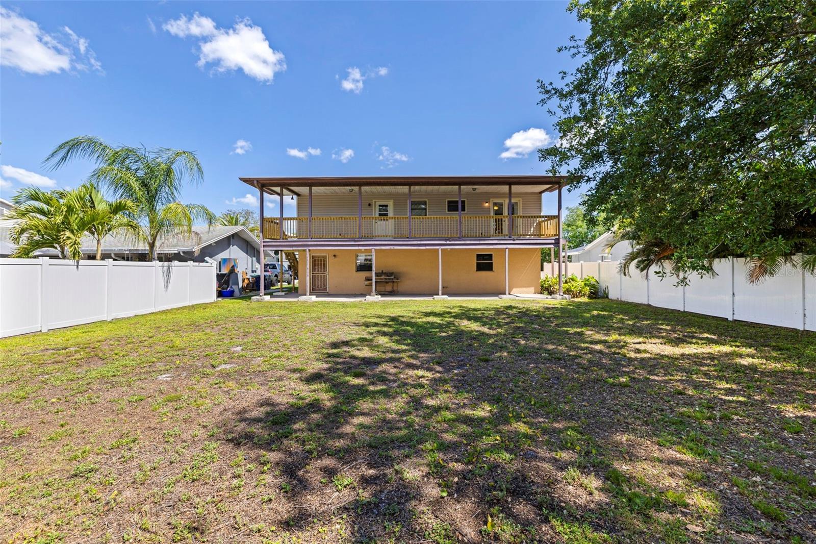 Image 4 of 43 For 334 Crosswinds Drive