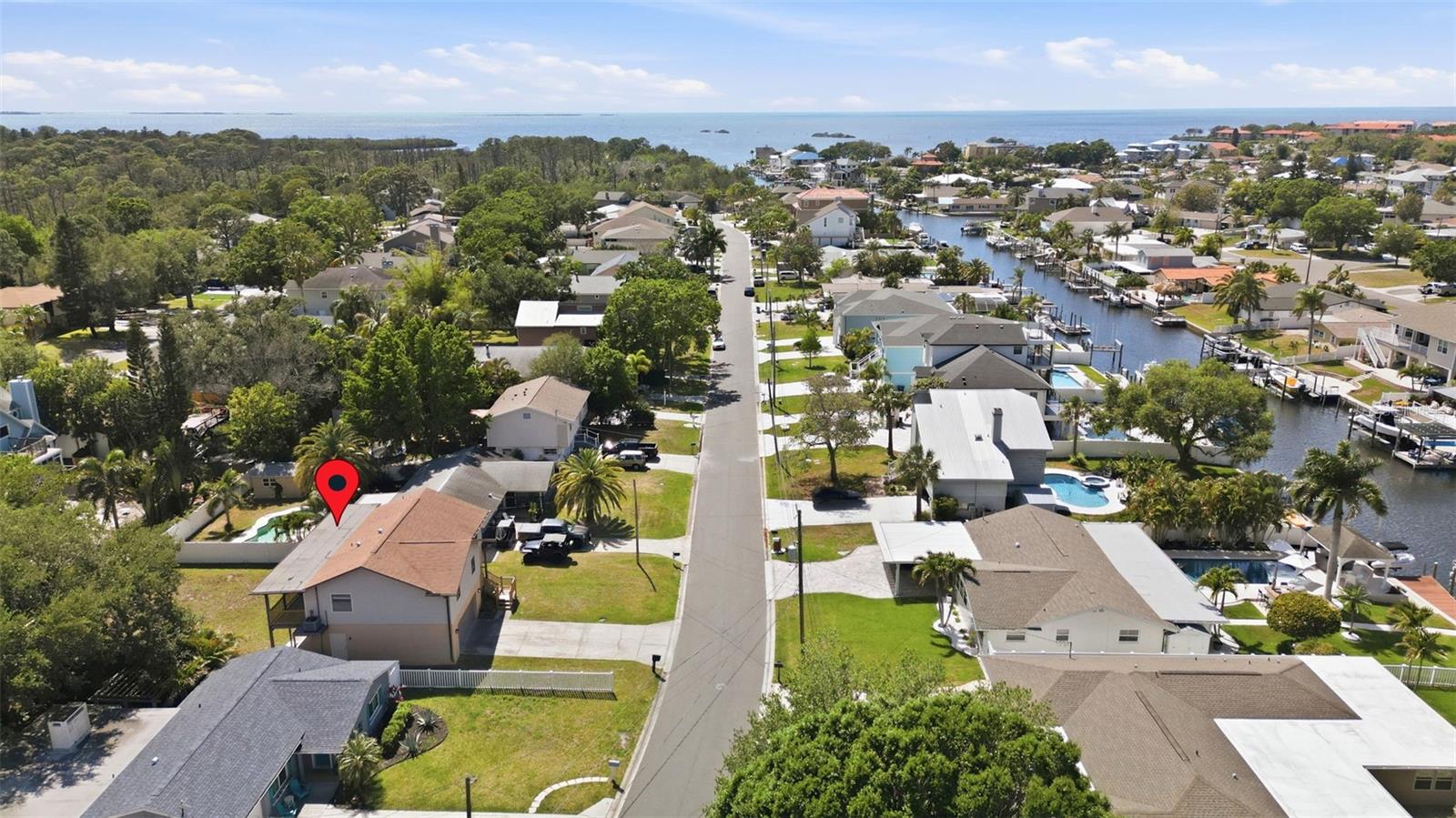 Image 40 of 43 For 334 Crosswinds Drive