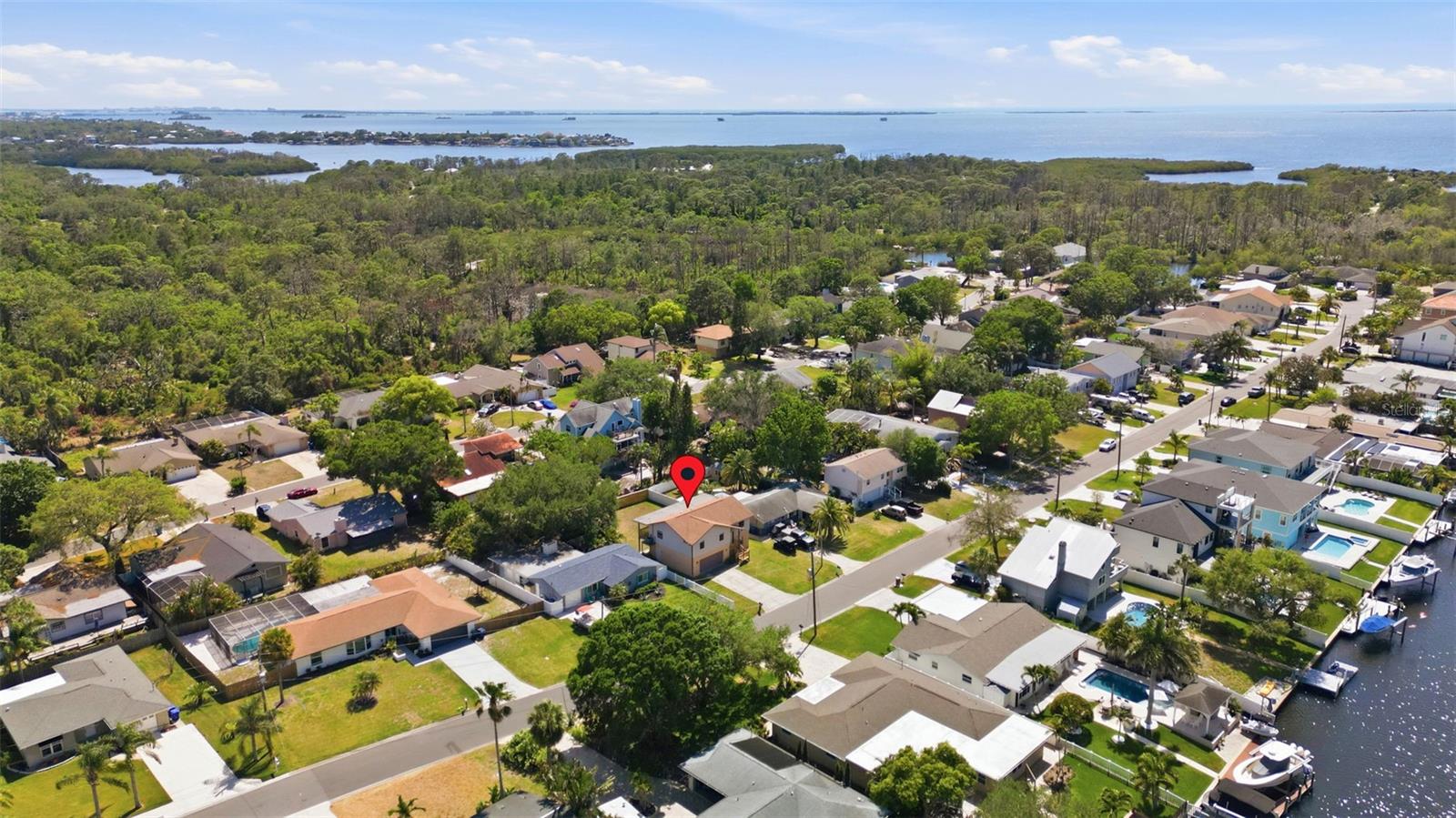 Image 5 of 43 For 334 Crosswinds Drive