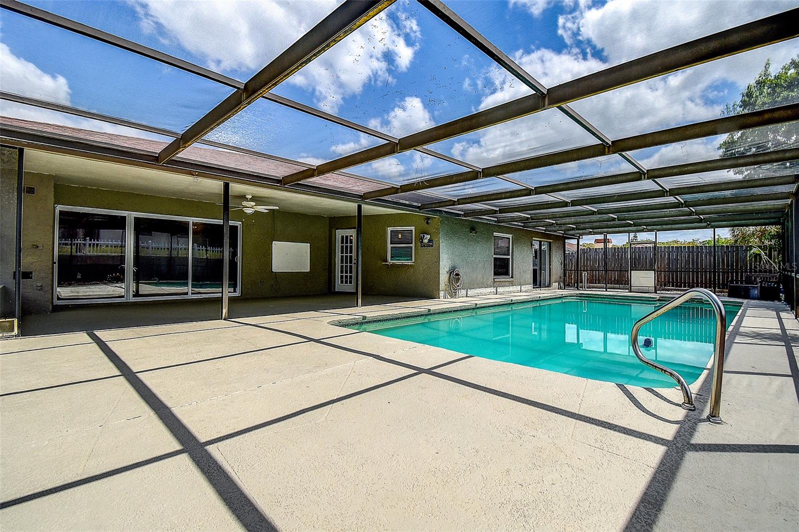 Image 10 of 40 For 7556 High Pines Court