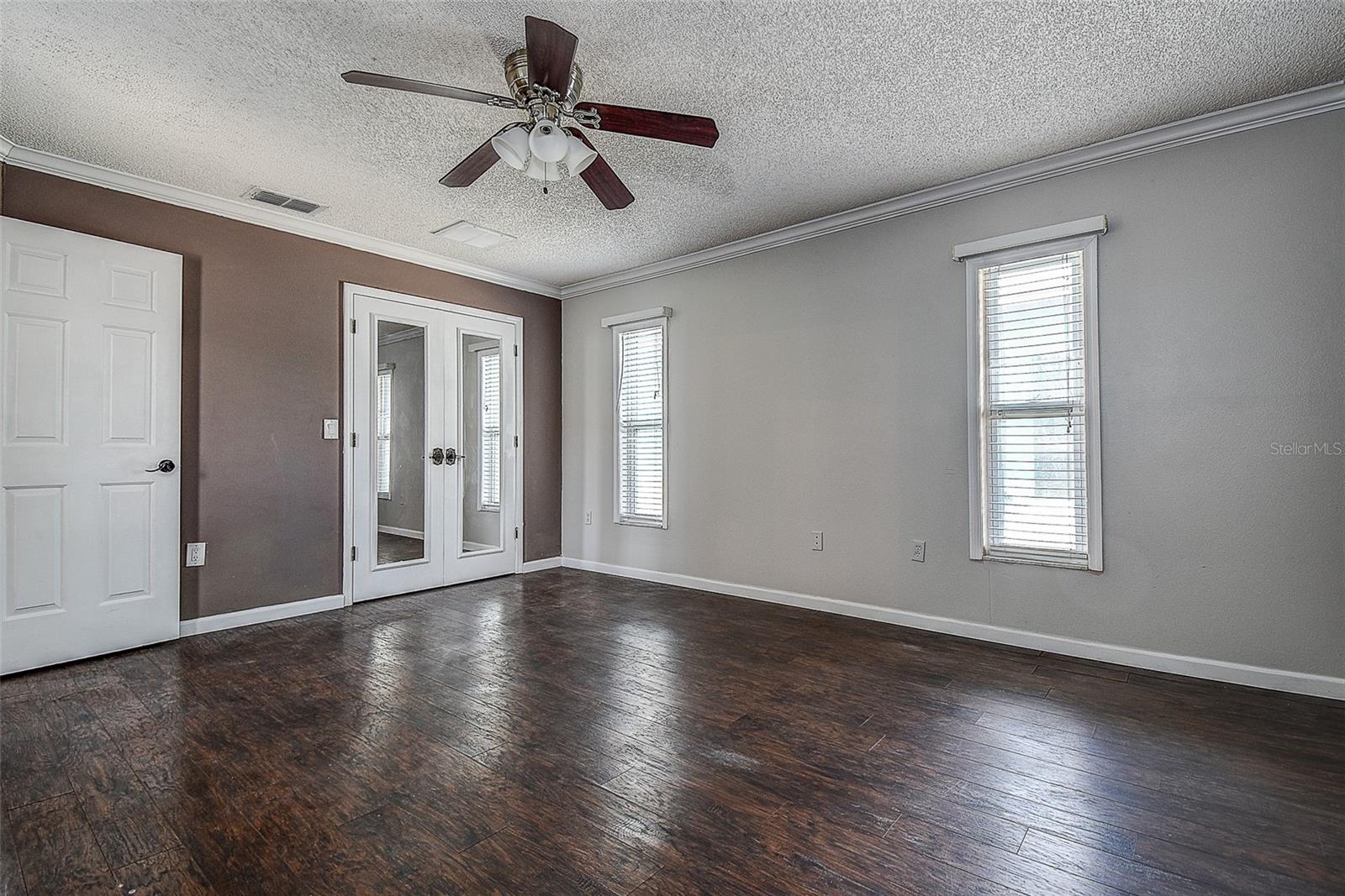 Image 27 of 40 For 7556 High Pines Court