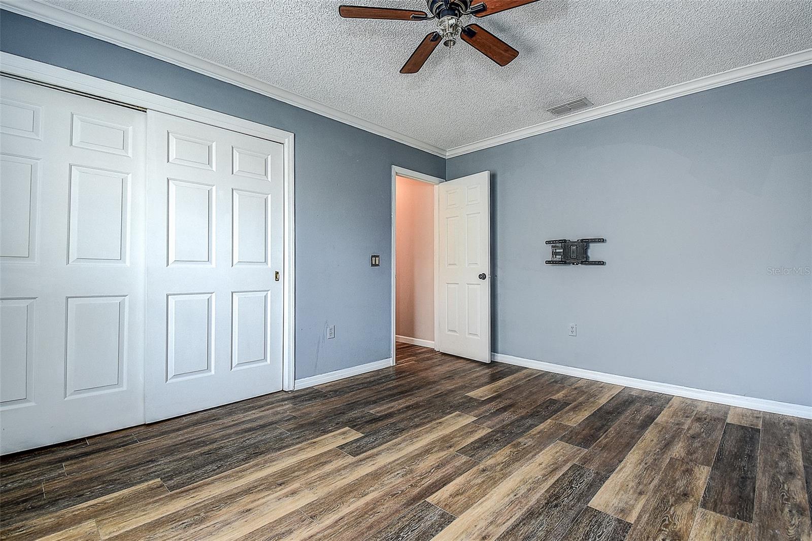 Image 30 of 40 For 7556 High Pines Court