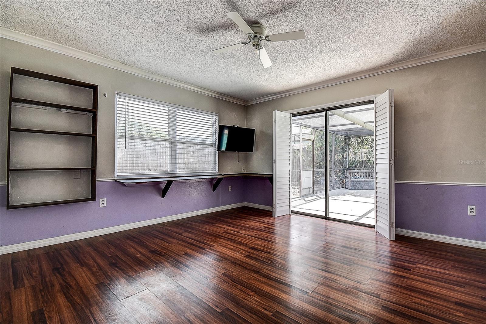 Image 33 of 40 For 7556 High Pines Court