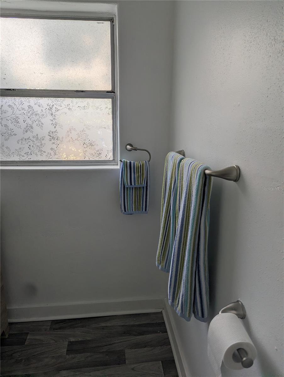 Image 17 of 32 For 3834 Dr Martin Luther King Jr Street S