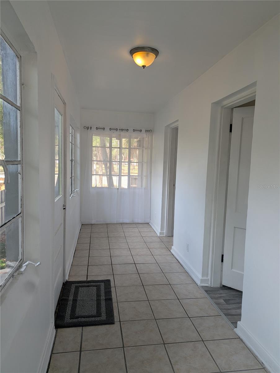 Image 22 of 32 For 3834 Dr Martin Luther King Jr Street S