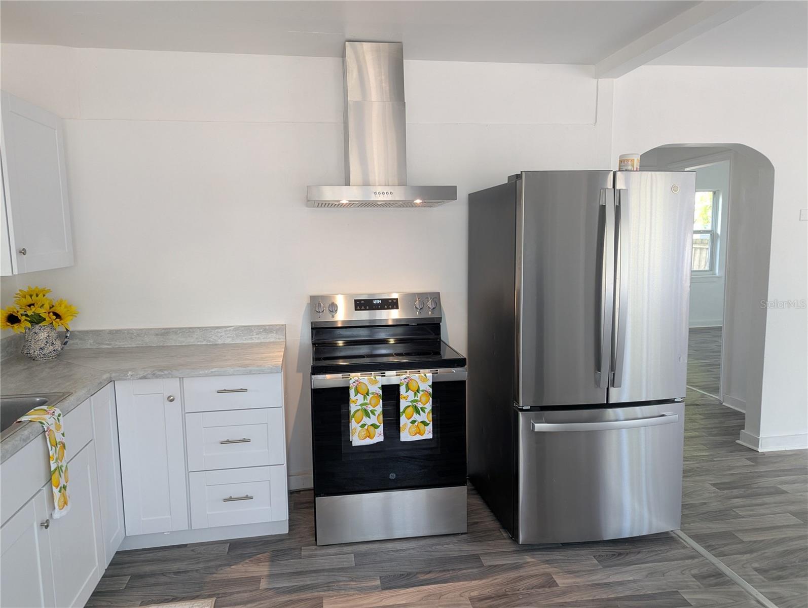 Image 7 of 32 For 3834 Dr Martin Luther King Jr Street S