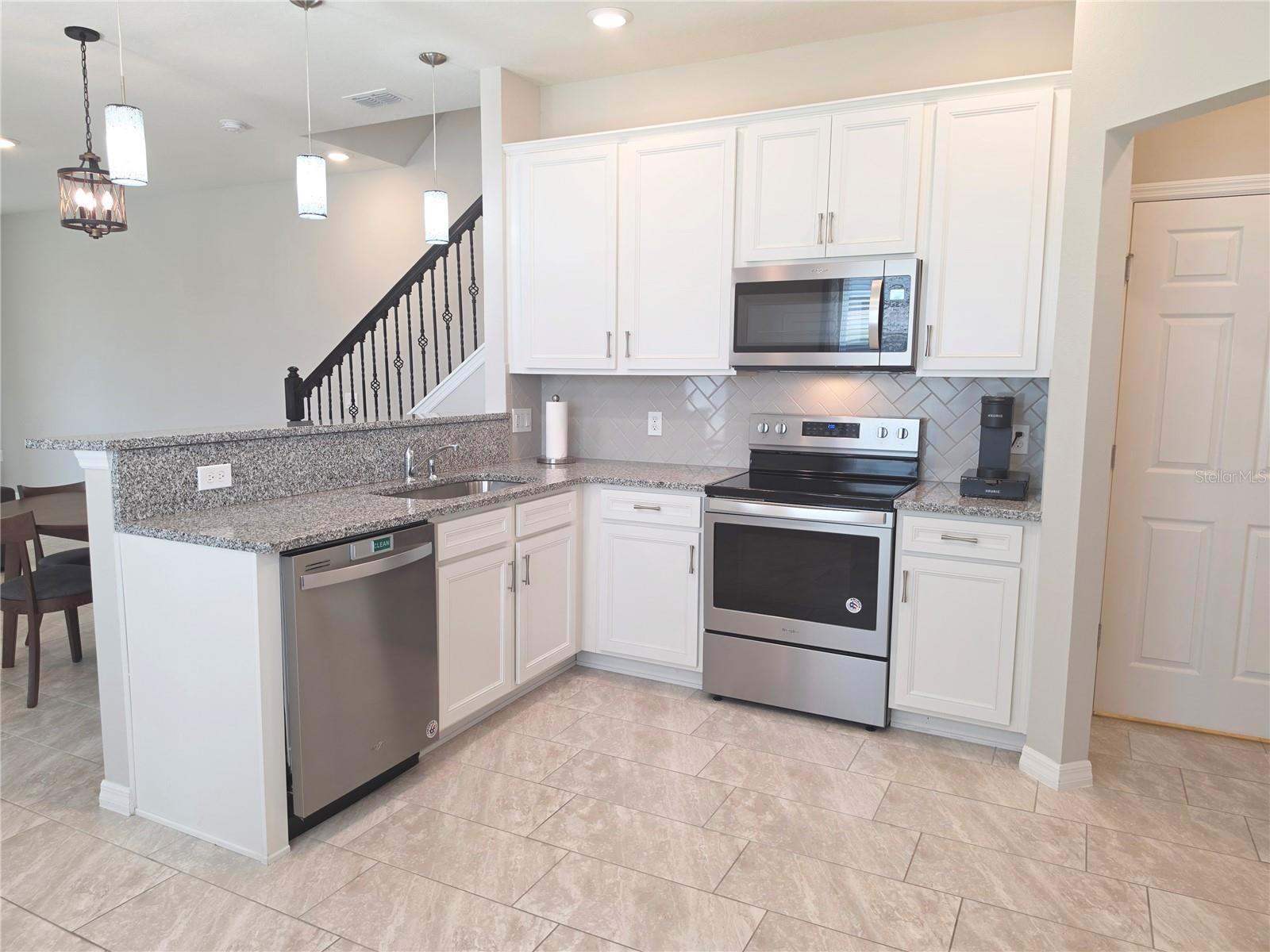 Image 14 of 40 For 3866 Grassland Drive