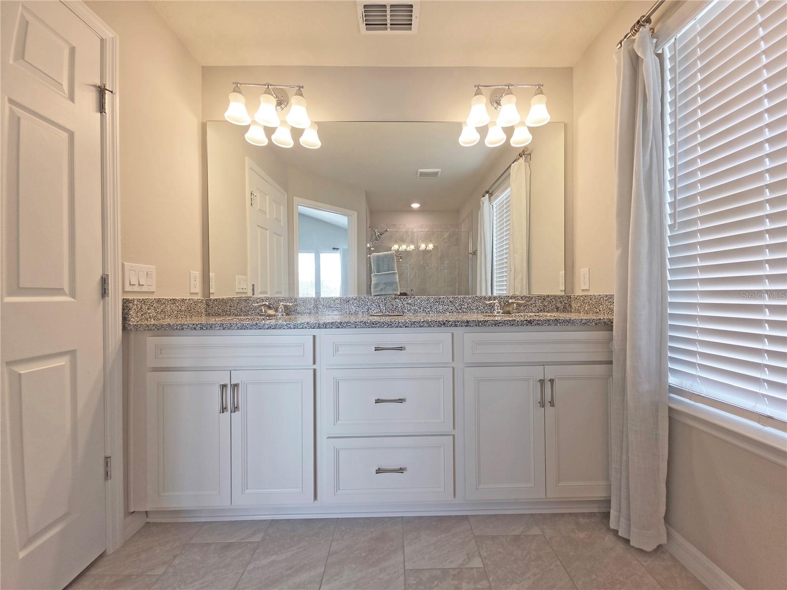 Image 36 of 40 For 3866 Grassland Drive