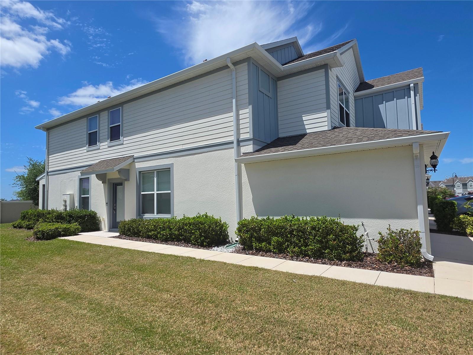 Image 4 of 40 For 3866 Grassland Drive