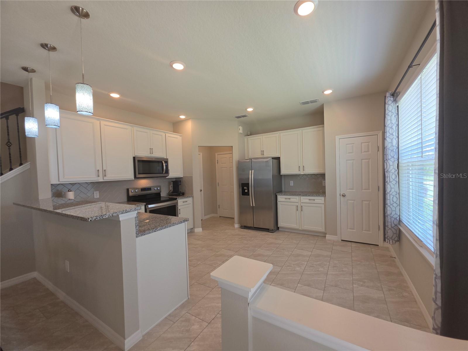 Image 6 of 40 For 3866 Grassland Drive