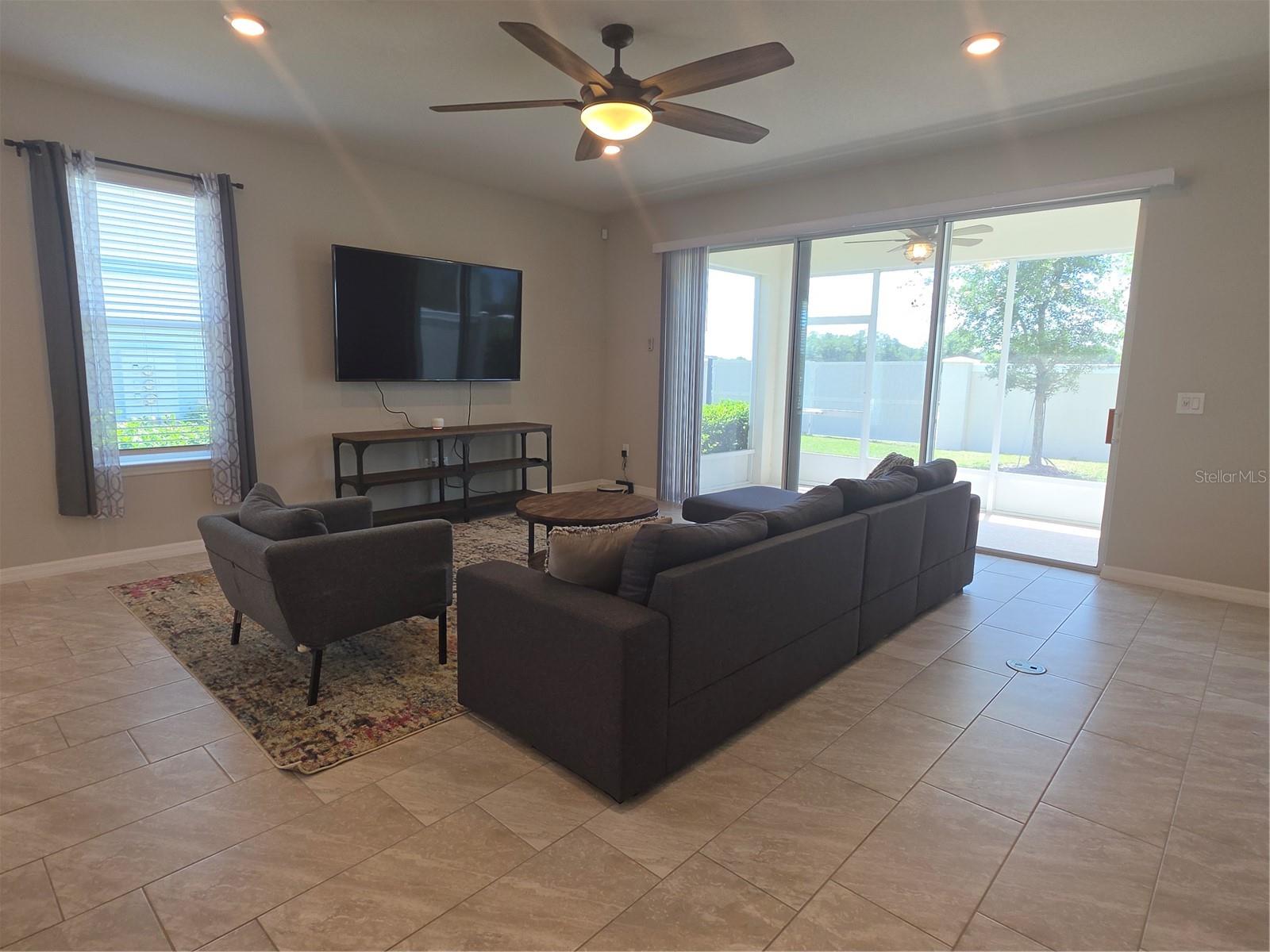 Image 9 of 40 For 3866 Grassland Drive