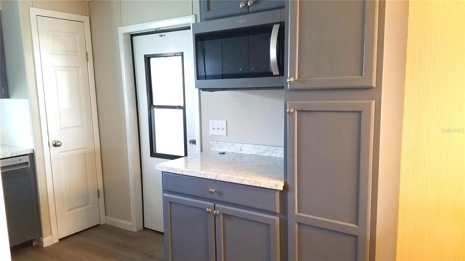 Image 3 of 7 For 37537 Pinata Avenue