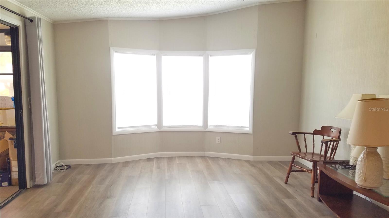 Image 5 of 7 For 37537 Pinata Avenue