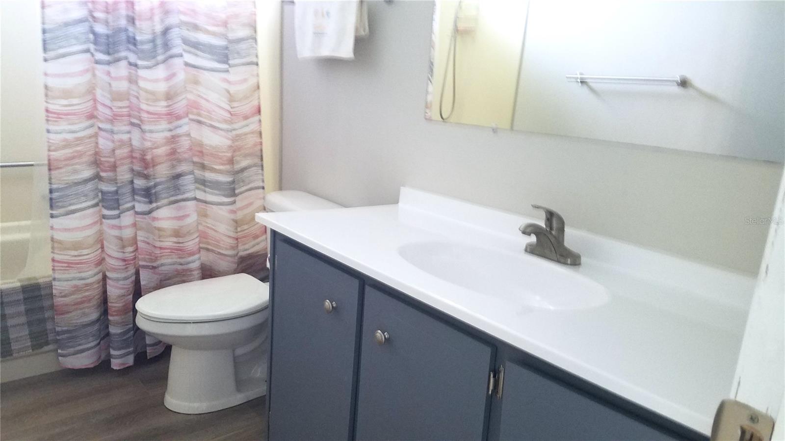 Image 6 of 7 For 37537 Pinata Avenue