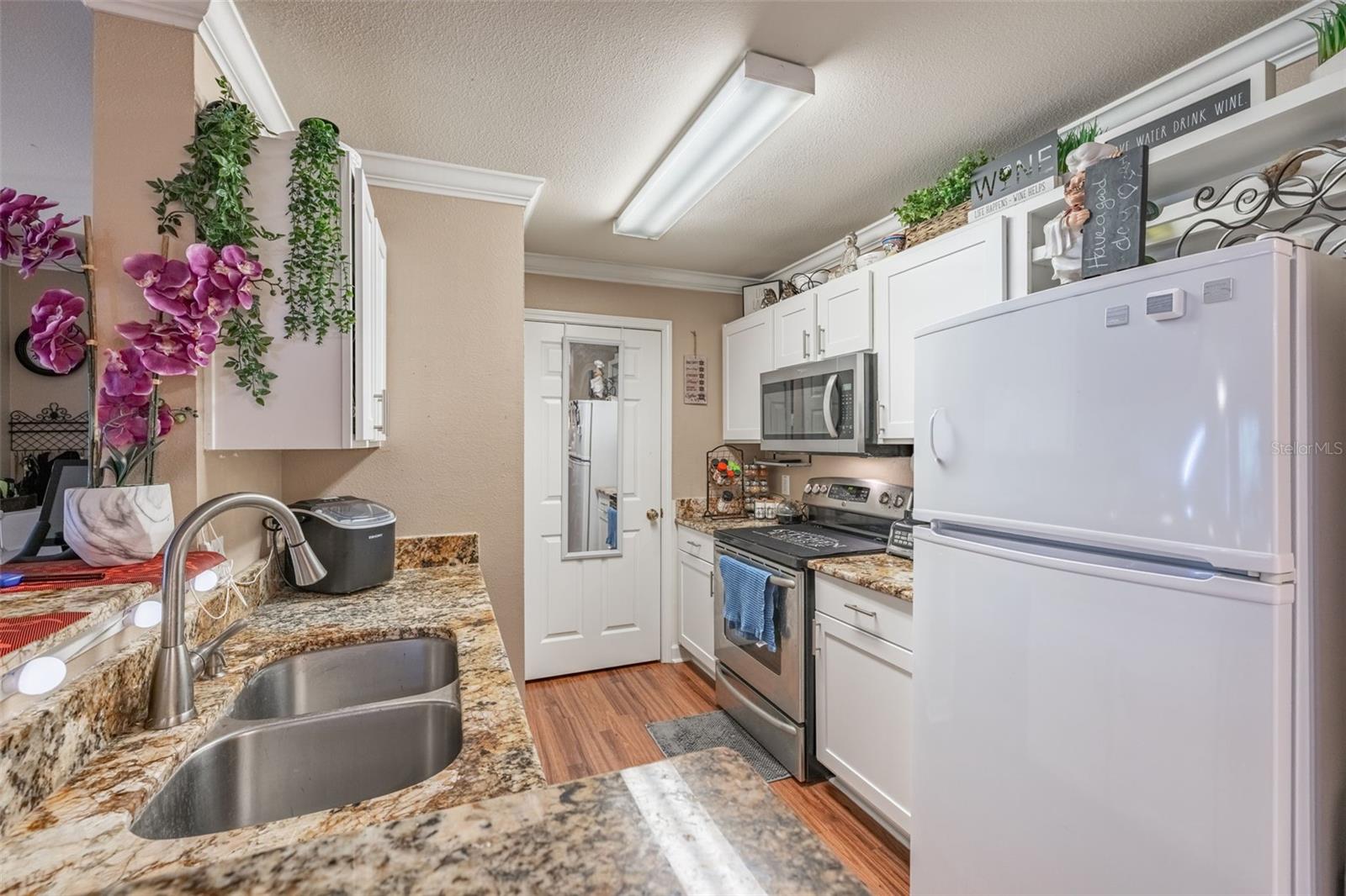 Image 8 of 26 For 18439 Bridle Club Drive