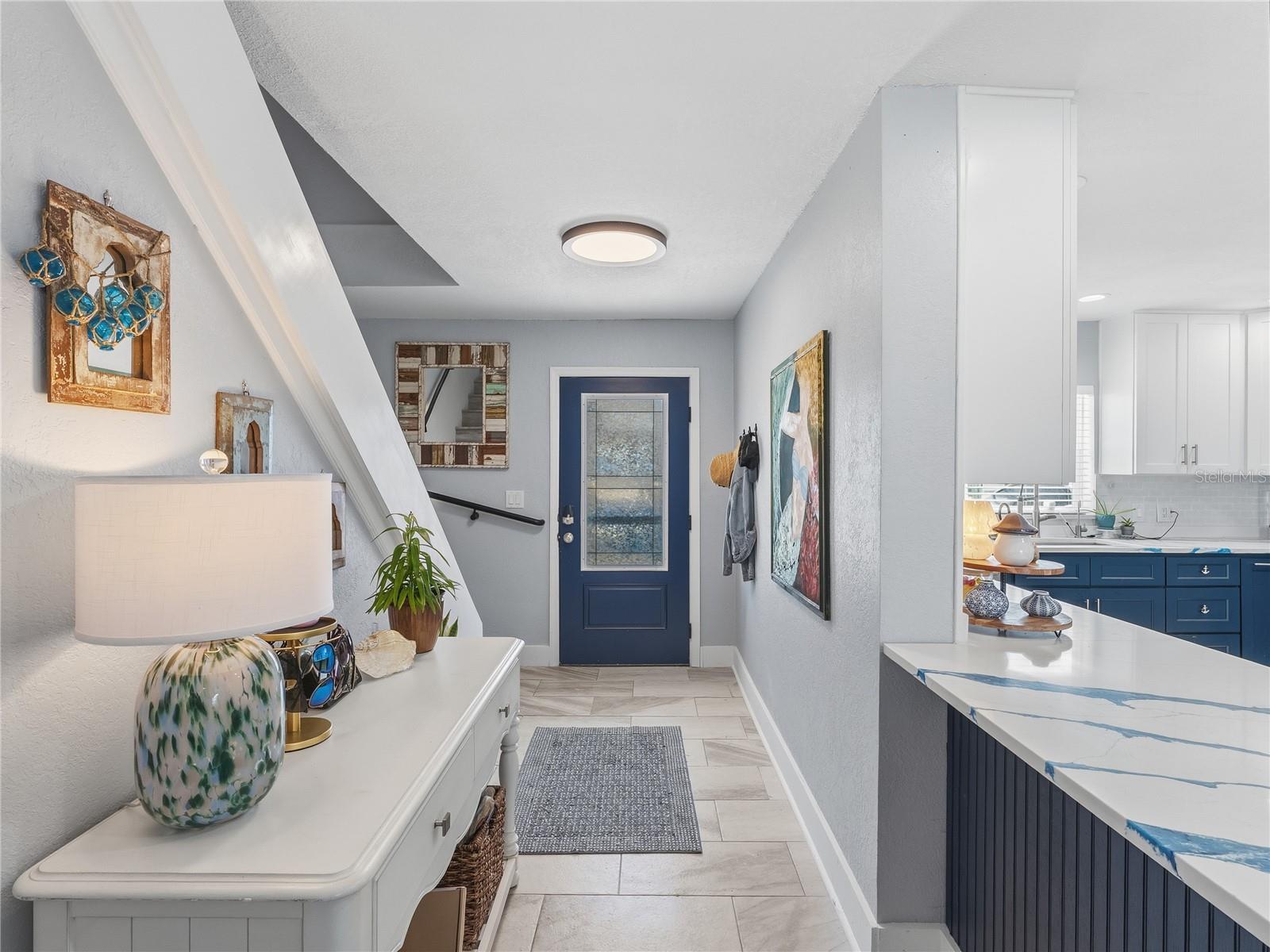 Image 10 of 75 For 3173 Gulfview Drive