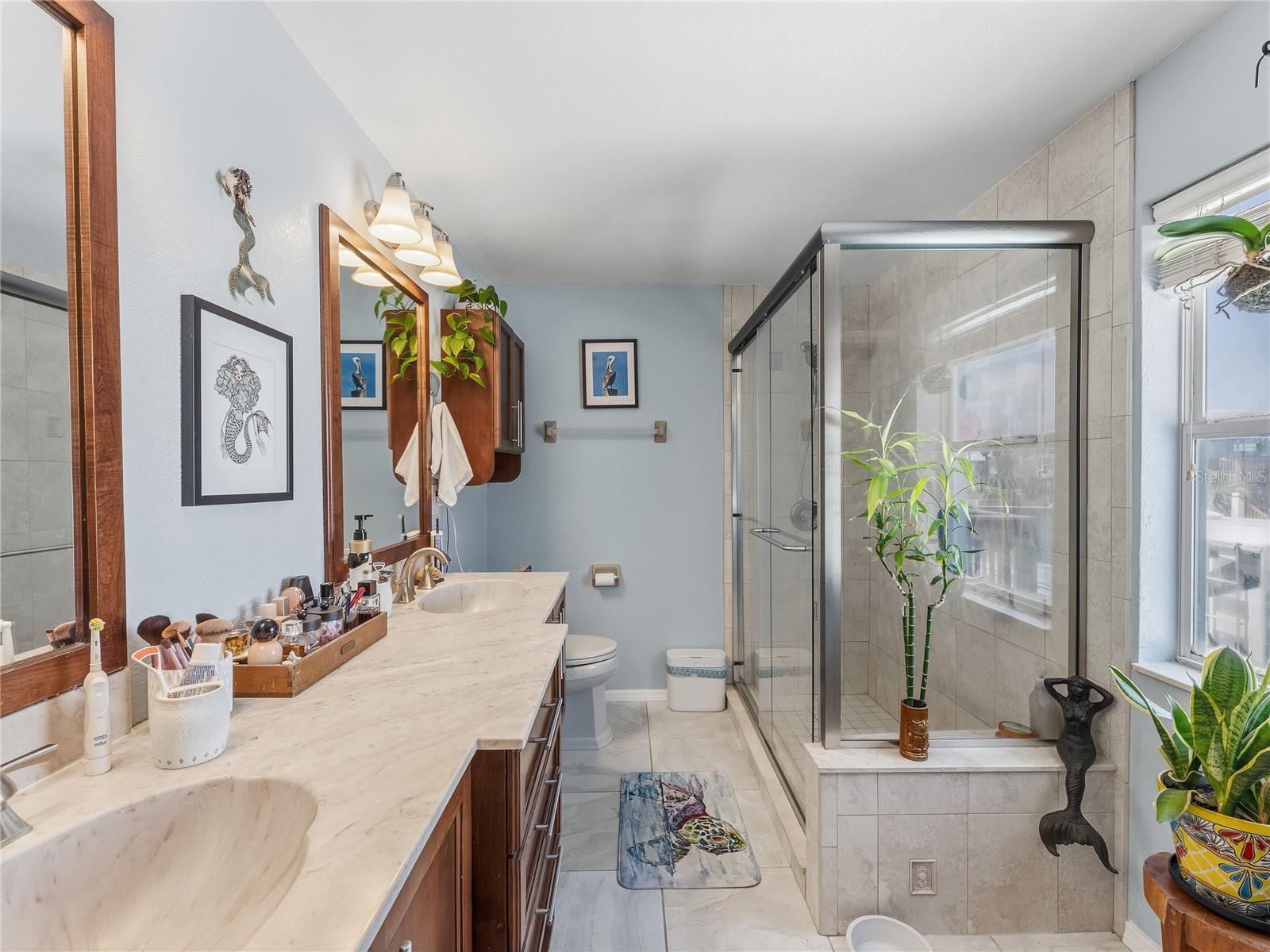 Image 26 of 75 For 3173 Gulfview Drive