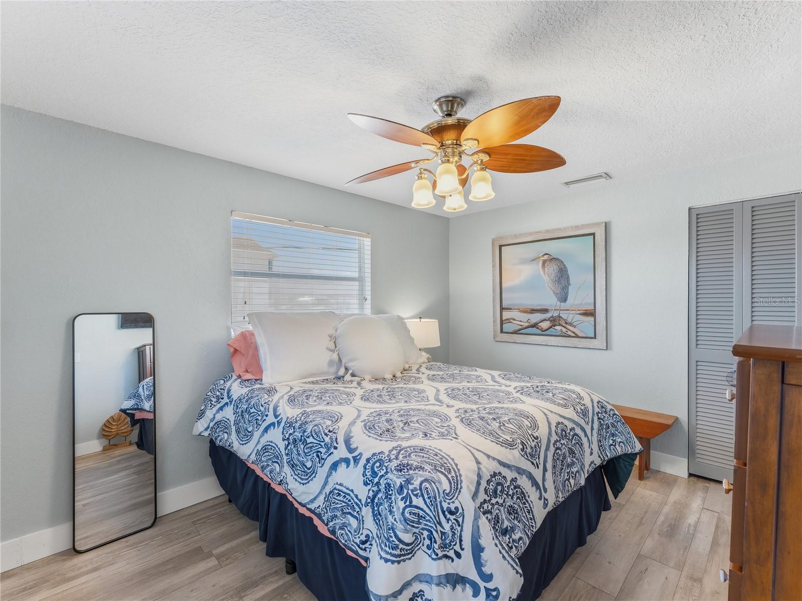 Image 35 of 75 For 3173 Gulfview Drive